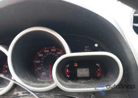 2009 Toyota Matrix S z USA, uszkodzony, nr VIN 2T1KE40E59C013004